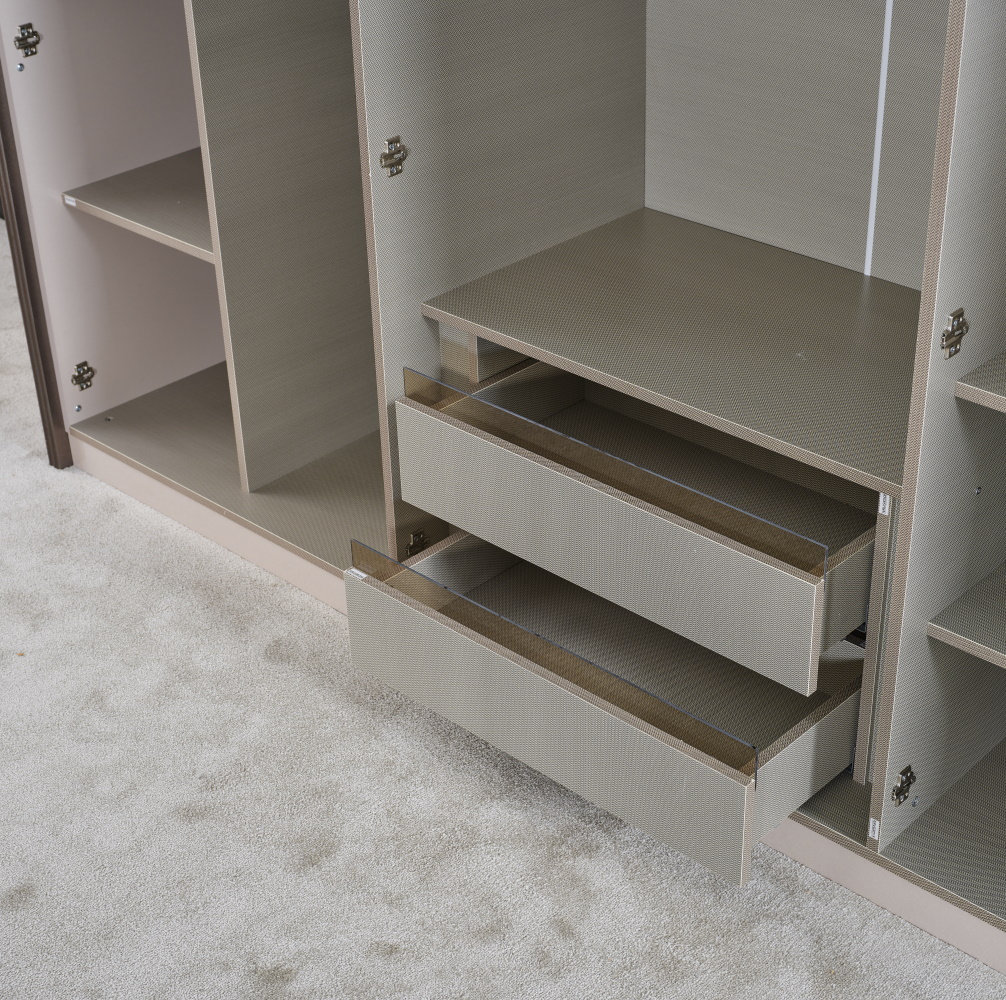 Nirvana Bedroom (Queen Bed & Dresser With Mirror & Ottoman & 2 Nightstand With Back ) - Image 19