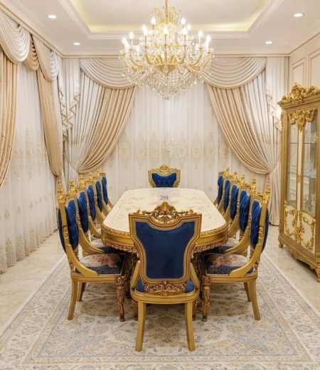 The Grand Sapphire & Gold Royal Dining Suite