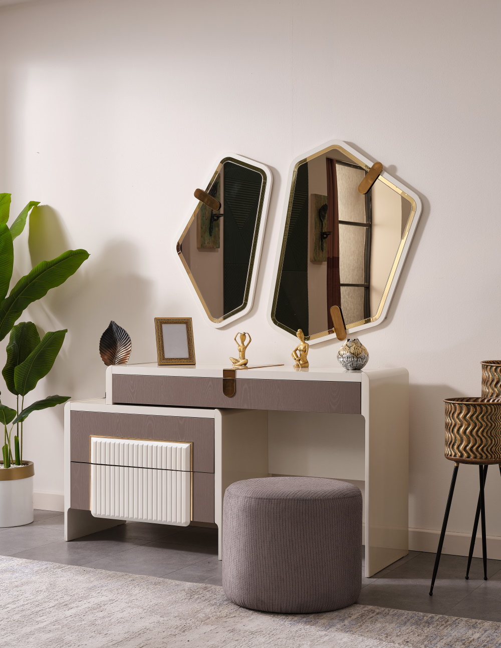 Zurich Bedroom (Queen Frame With Headboard & Dresser With Mirror & 2 Nightstand) - Image 13